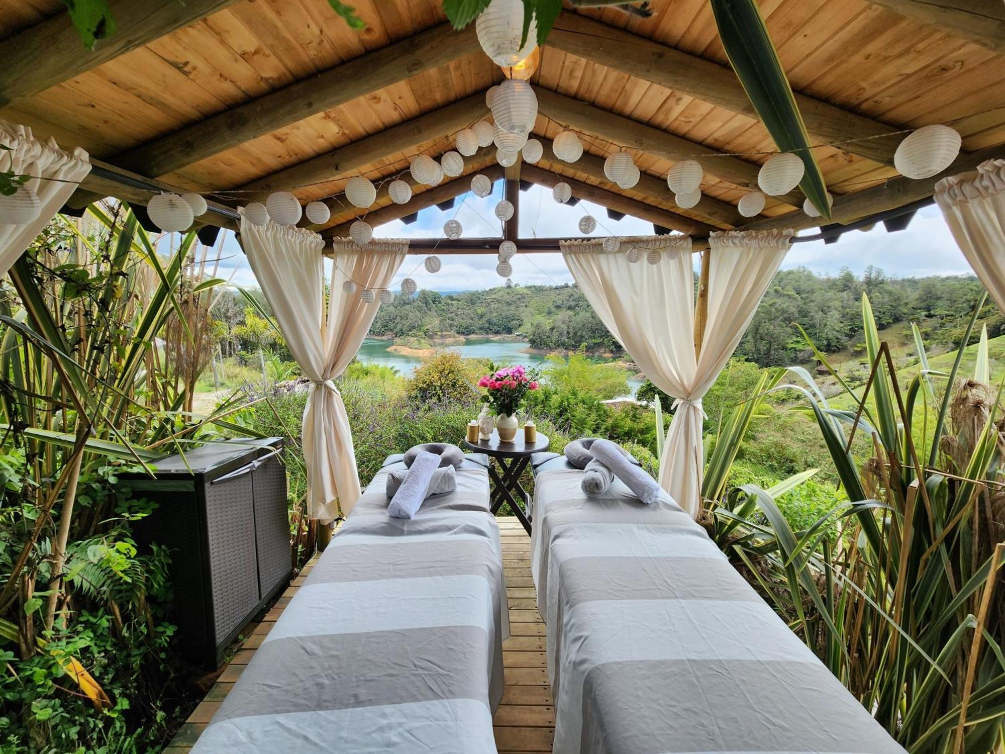 Levit Glamping - Hotel Guatape Penol (Adults Only) Kültér fotó