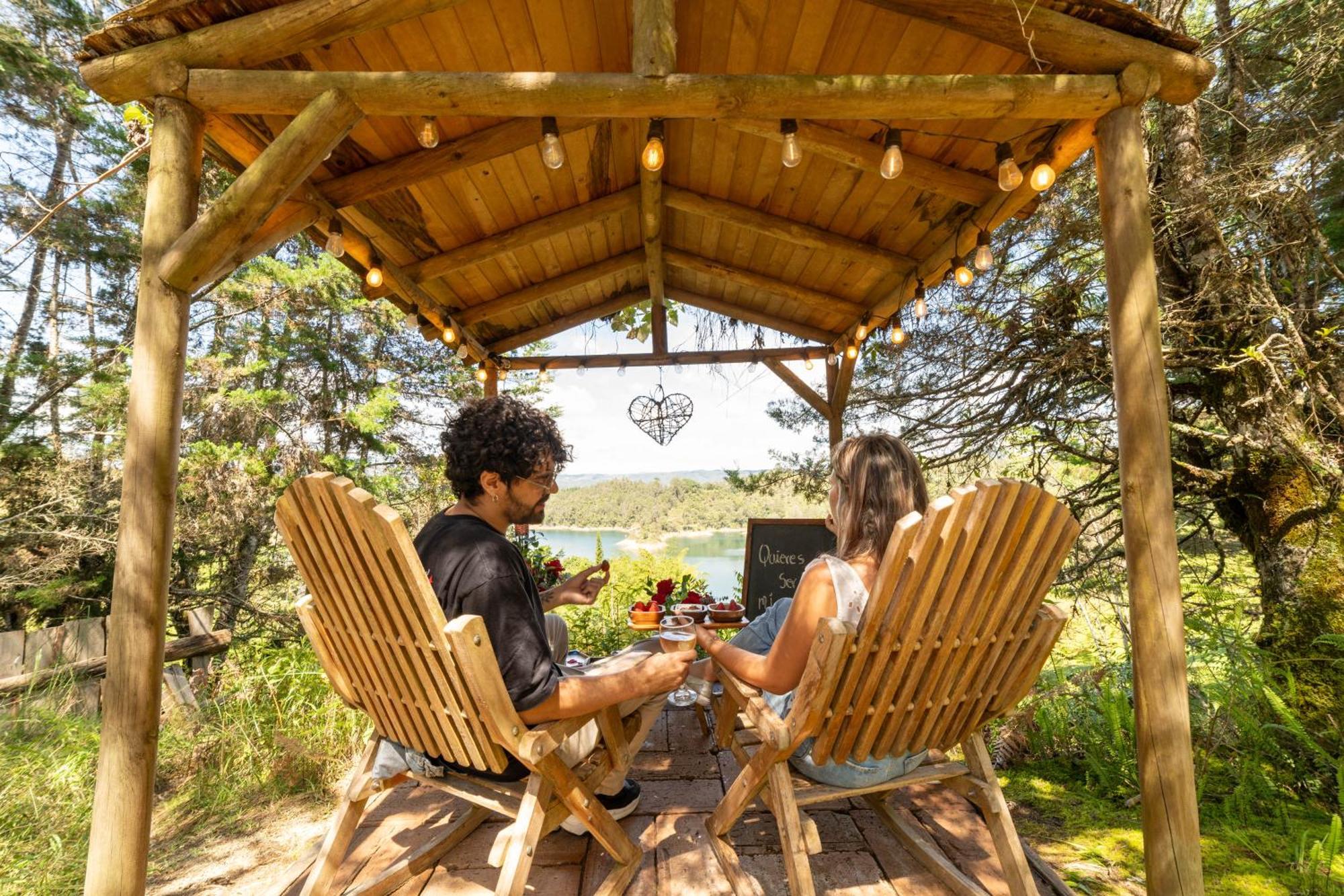 Levit Glamping - Hotel Guatape Penol (Adults Only) Kültér fotó